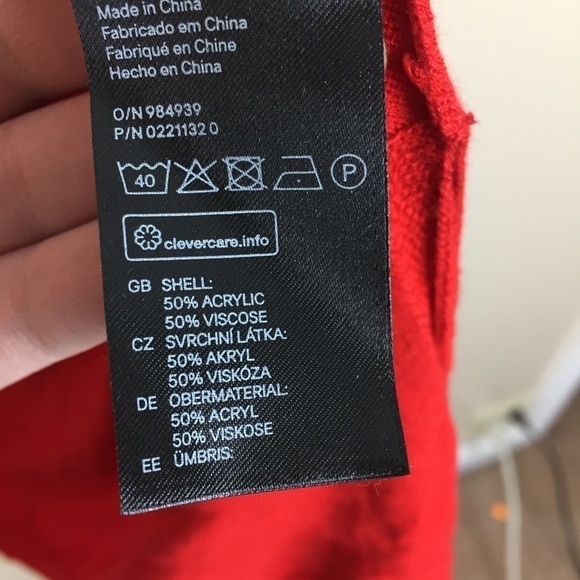 H&M Small Red High Low Light Weight Sweater - Picture 7 of 8